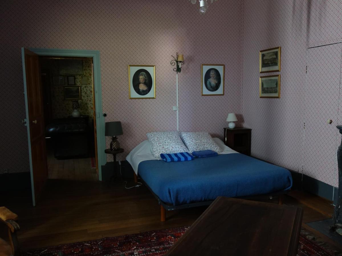 Bed and Breakfast Le Chevalier D'Eon Tonnerre Exterior foto