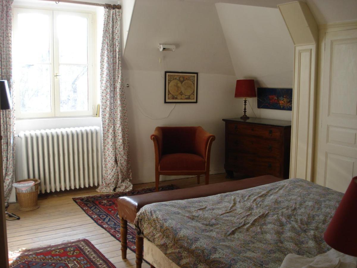 Bed and Breakfast Le Chevalier D'Eon Tonnerre Exterior foto